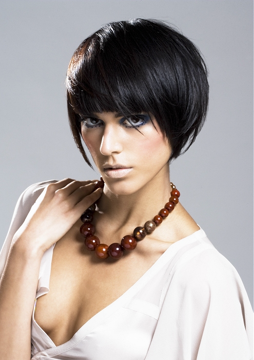 коротки стрижки