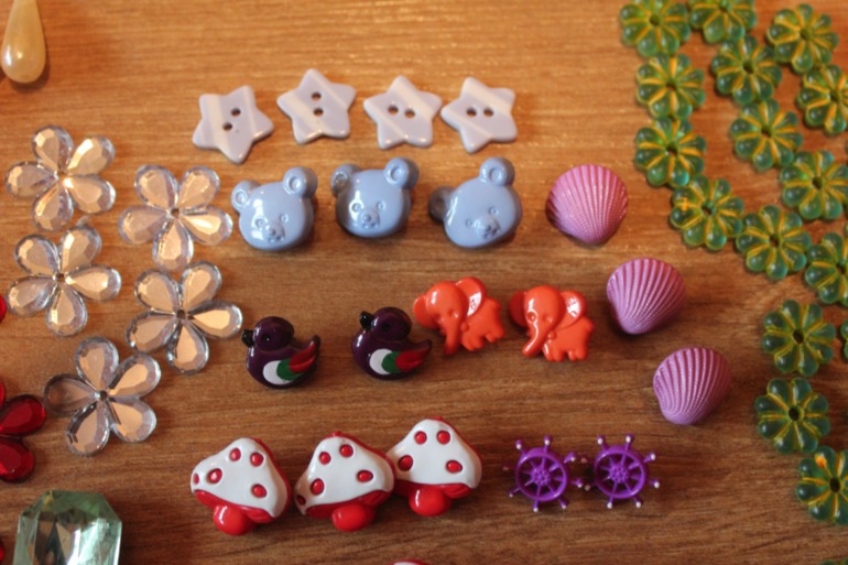 Обменяюсь добавила 15.09 (мои рукоделки, пряжа, ленты, пуговки...)