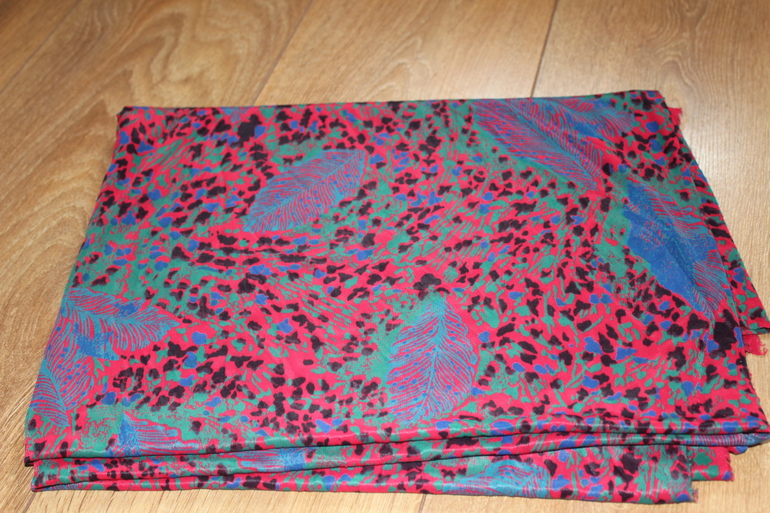 Обменяюсь добавила 15.09 (журналы,мои рукоделки, пряжа, ленты, пуговки, ткань...)