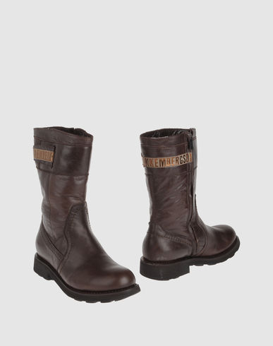 DG кроссовочки,кожа (д/с) р.24 - 1600 руб. САПОЖКИ зимн.с мехом овчина BIKK р.39(на наш 38)новые - 4000 руб.Возможно почтой.