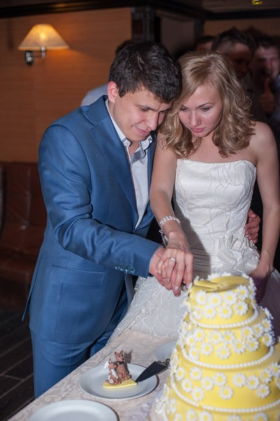 Свадебный с ромашками.