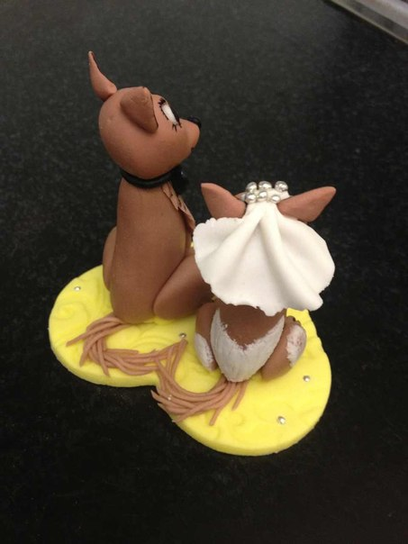 Свадебный с ромашками.