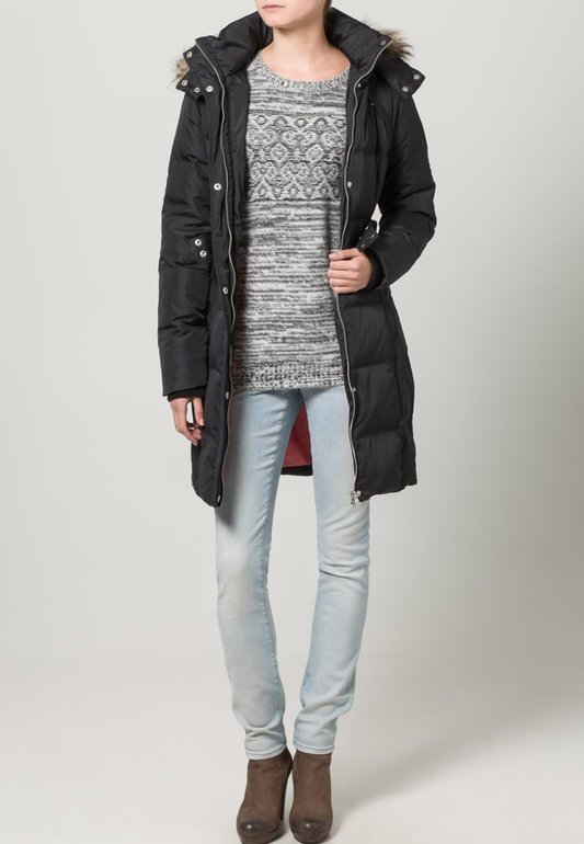 Верхняя одежда - пуховики и лыжные костюмы из Европы. Москва