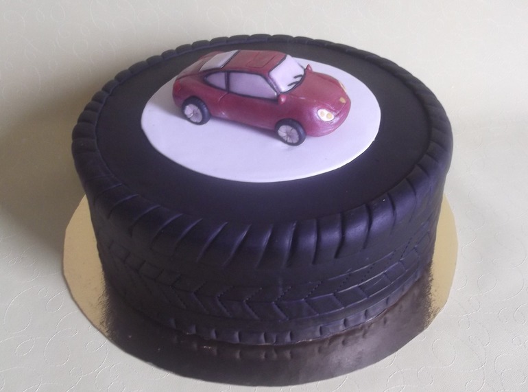 Шина с машиной 2))