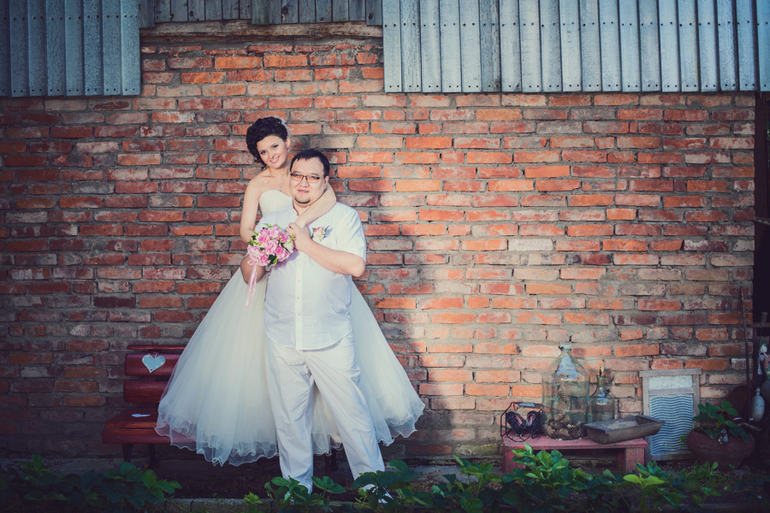 Летом свадьбу снимала ))