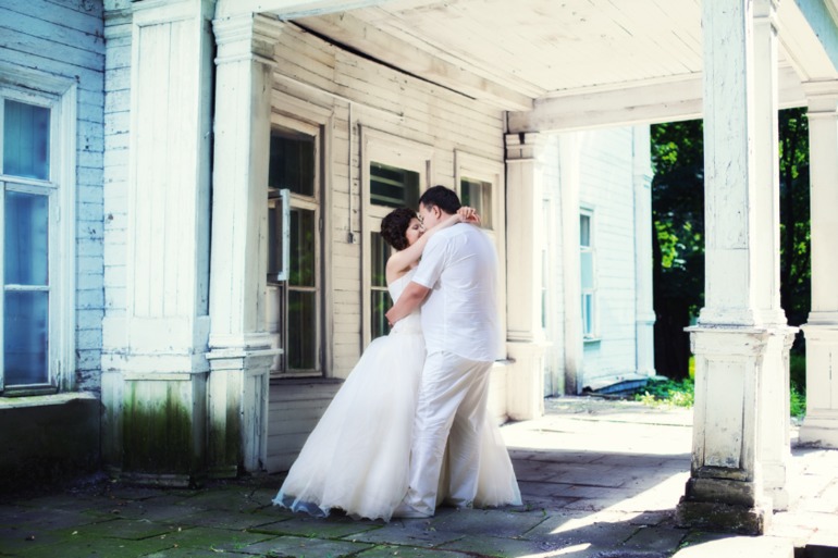 Летом свадьбу снимала ))