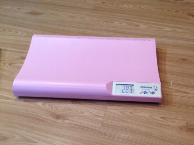 Весы Maman 800р