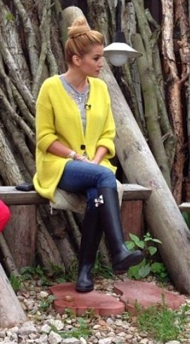 Фирма сапог?