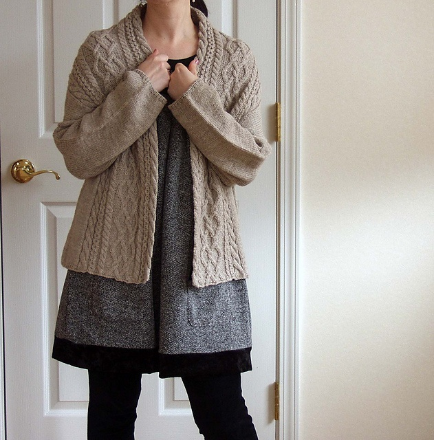 Женский карди на осенние прохладные дни Начали!