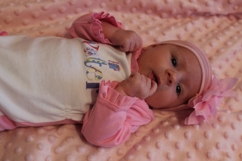 А вот и мы))нам 1 месяц и 6 дней)