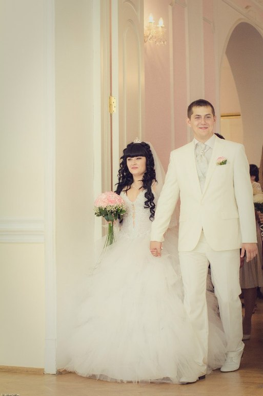 А вот и мы))нам 1 месяц и 6 дней)