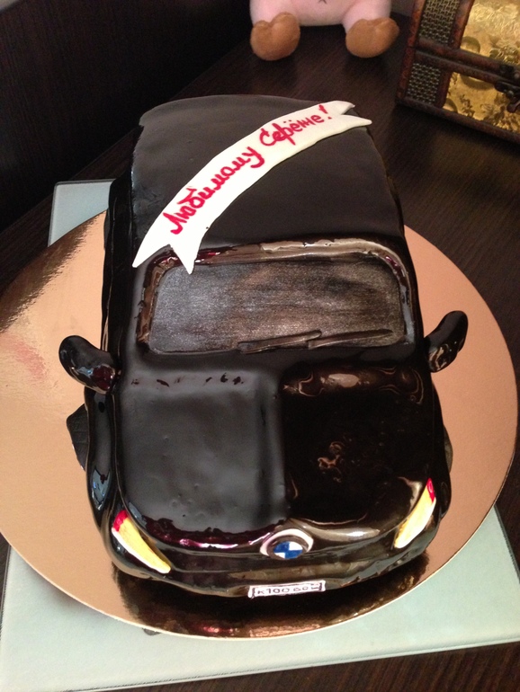 номер 5.  Автомобиль в студию!