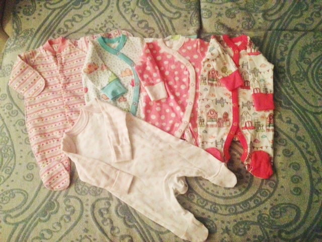 отчет.34-ая. много-много фоток детского барахла ;)) и моего шарика конечно)