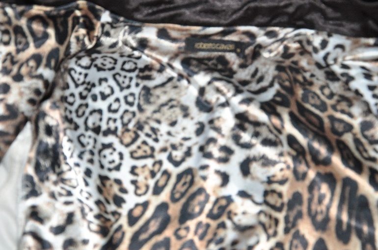 болеро ROberto cavalli .Размер M.Состояние новой 2800!!!!