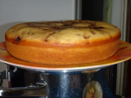 Пирог на кефире (сладкий).