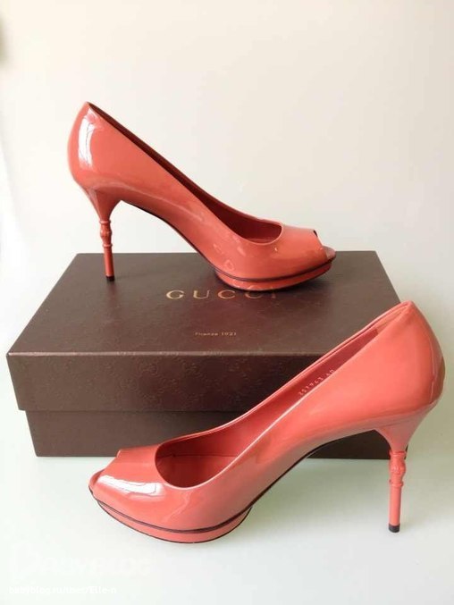 Gucci Оригинал!!!!Размер 40.