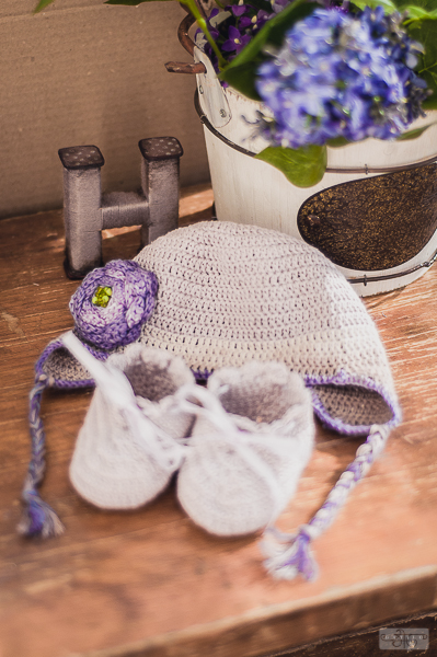 Шапочка и пинетки крючком