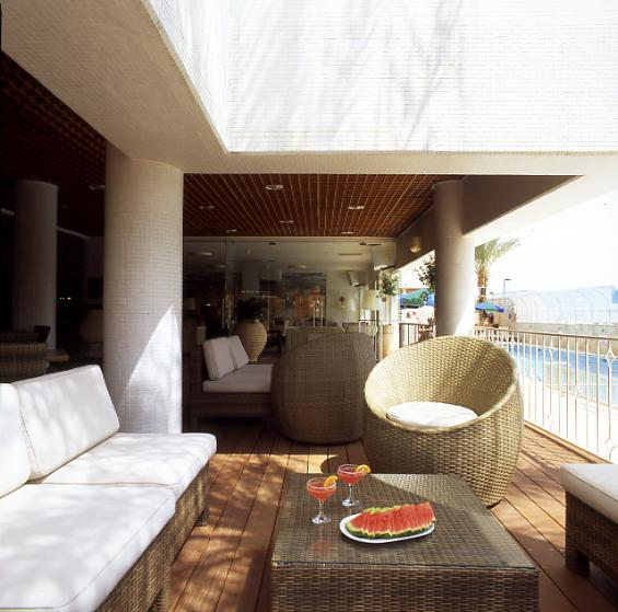 Подборка лучших туров 21 сентября. Кипр, Израиль.