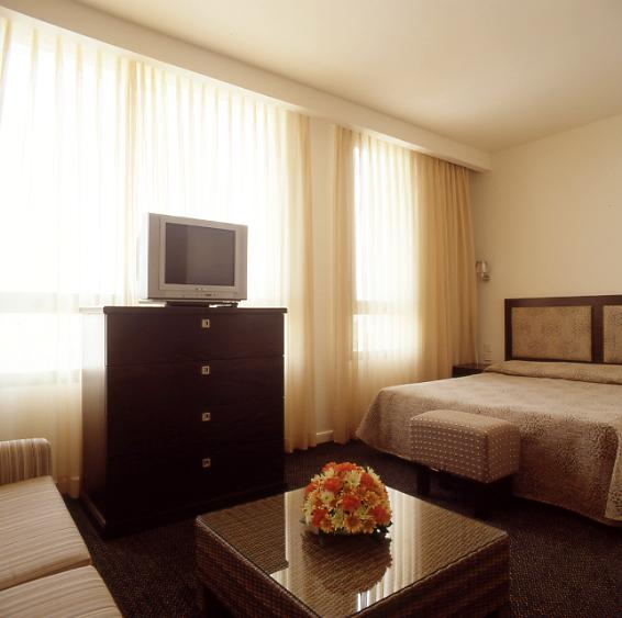 Подборка лучших туров 21 сентября. Кипр, Израиль.