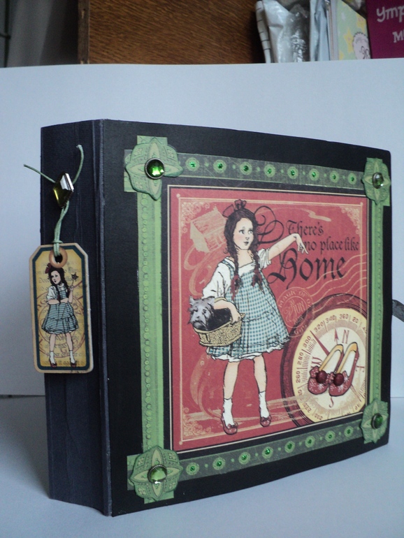 Примете новенькую?