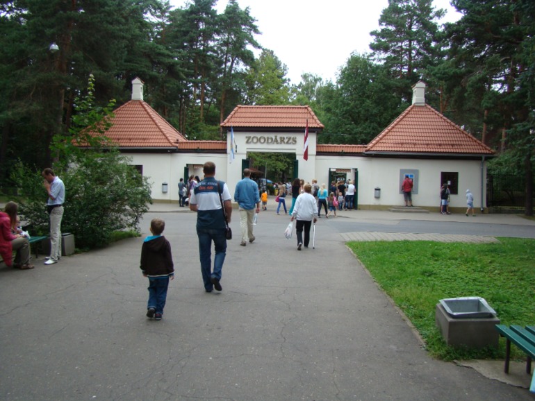 16fcd45fec7382f0adcb2120ec53cbb0.jpg