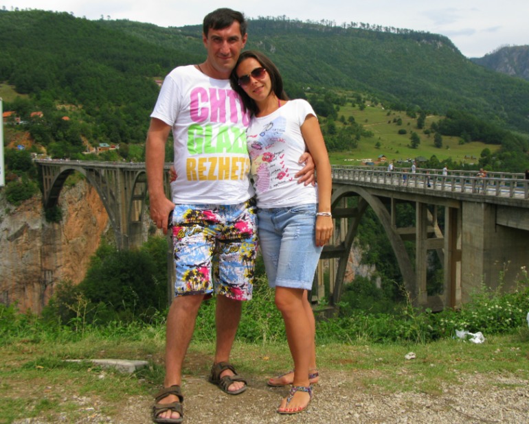 5f2c2d9e8ea79a2af0495274a493a797.jpg