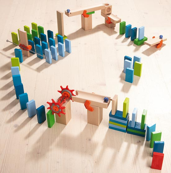 Игрушки из Европы:HABA,DJECO,JANOD,LILIPUTIENS,RUVENSBURGER,EBULOBO,MOULIN ROTY и другие)