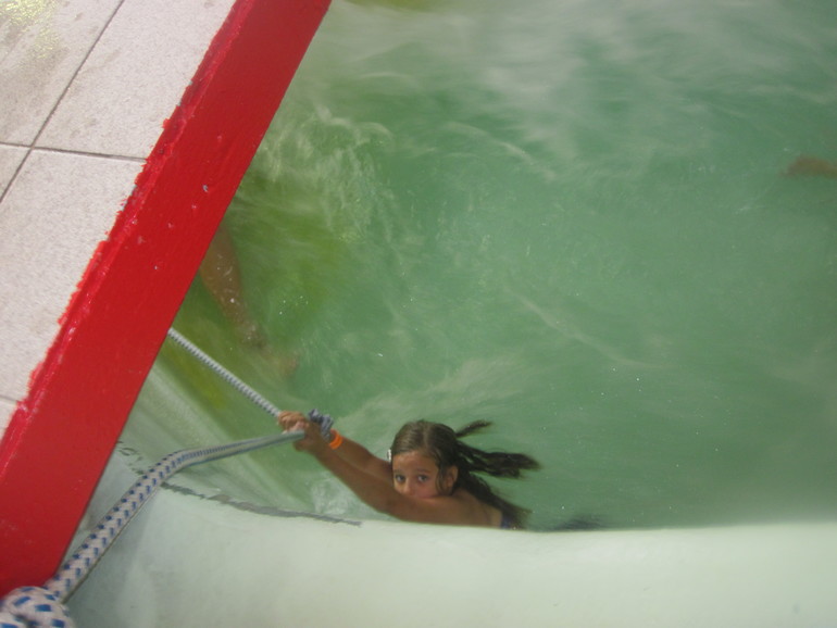 8ce4a09c03cf8cf7aed29b0cec89f065.jpg