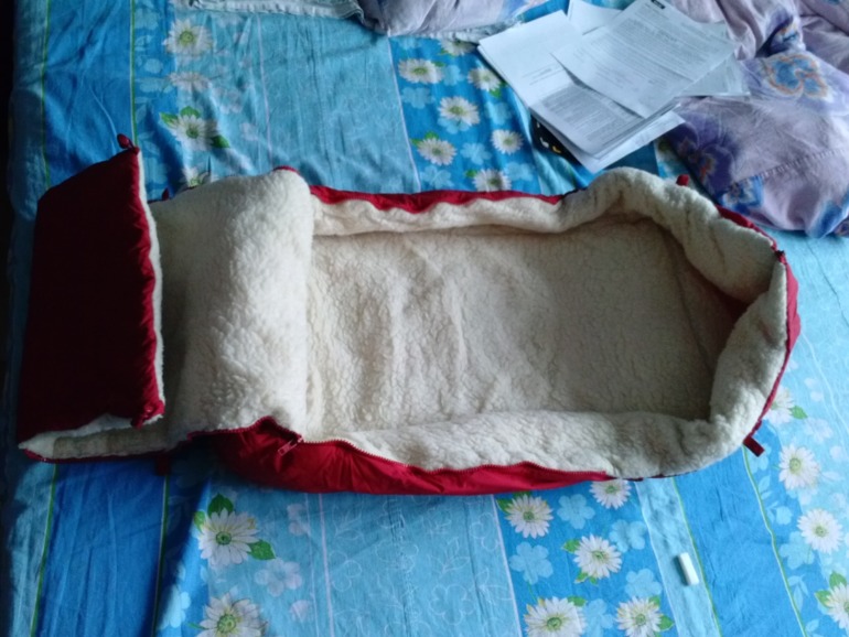 Продам для девочек двойняшек!!!!