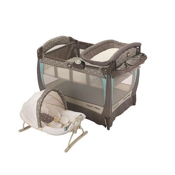 Манеж кровать graco petite bassinet