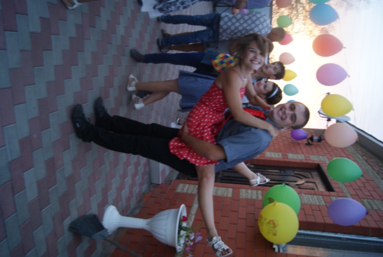 860f6c193aeaeeb663efe7bff44d27b2.jpg