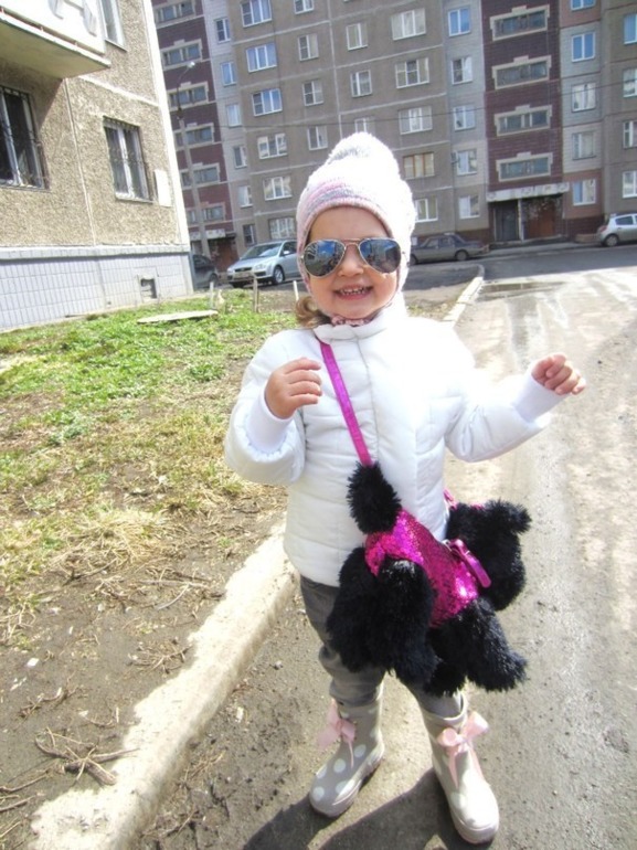 Доченька Ева(немного фото)...