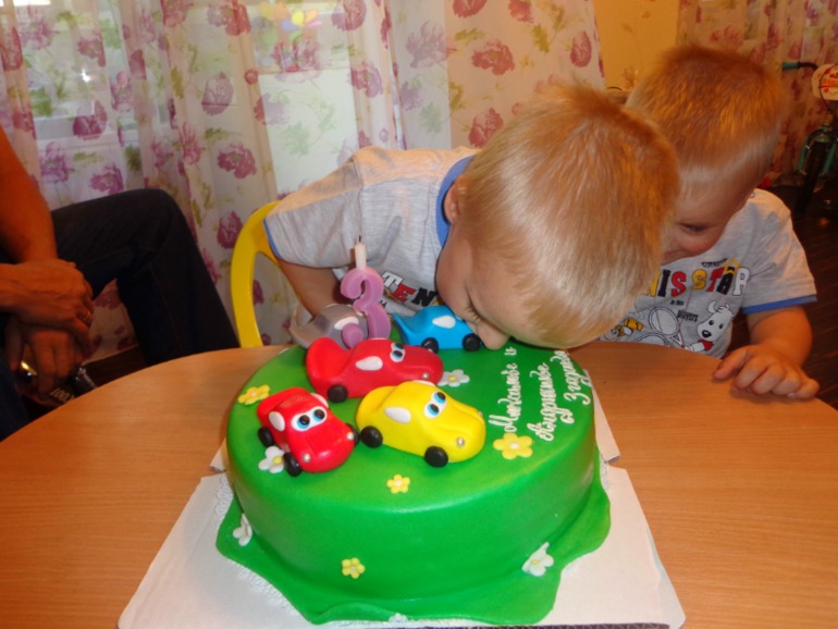 d76460bbb15694ef5cbcbaa9873727ef.jpg