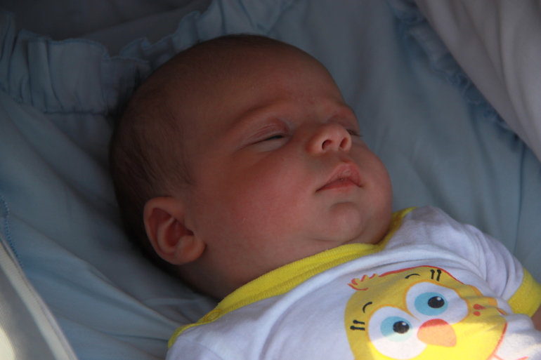 d40ae0735adda6aacbbe8886d2ef419e.jpg