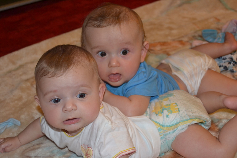 59306ffc914f98d29583c972bee98ffe.jpg
