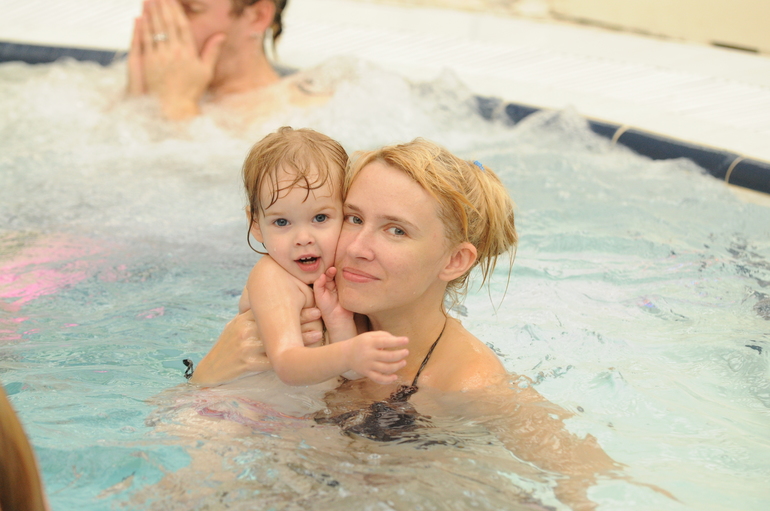 30cd27404f51b88cc1b06bd5980627b7.jpg