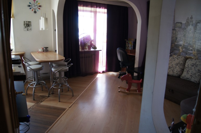 a9827bb4be6654c15a54e12f923b9b68.jpg