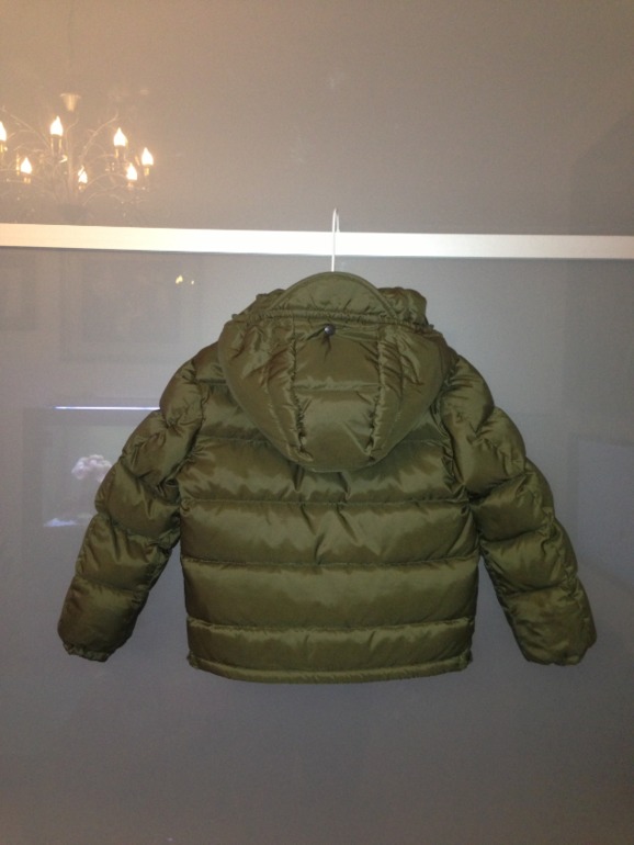 Пуховик Burberry зеленый 5А маломерит (3А)