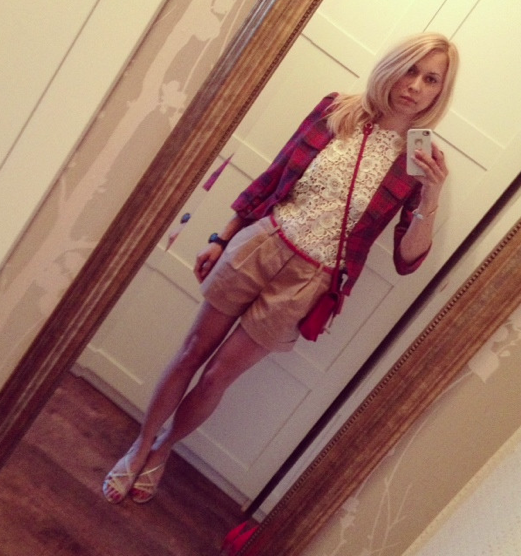 f21a2e2f0bbc1f4281a6565974f190bf.png
