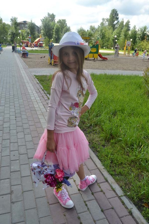 b941b4e513ecbe9eac0efcc77223115d.jpg