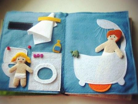 Домик книжка для куклы от LikeMama