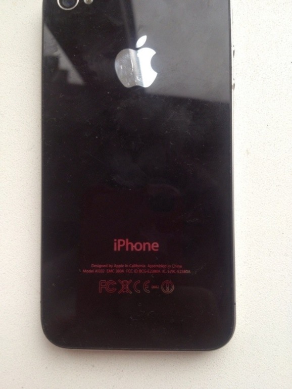Поменяю Ifone 4 Apple (родной)