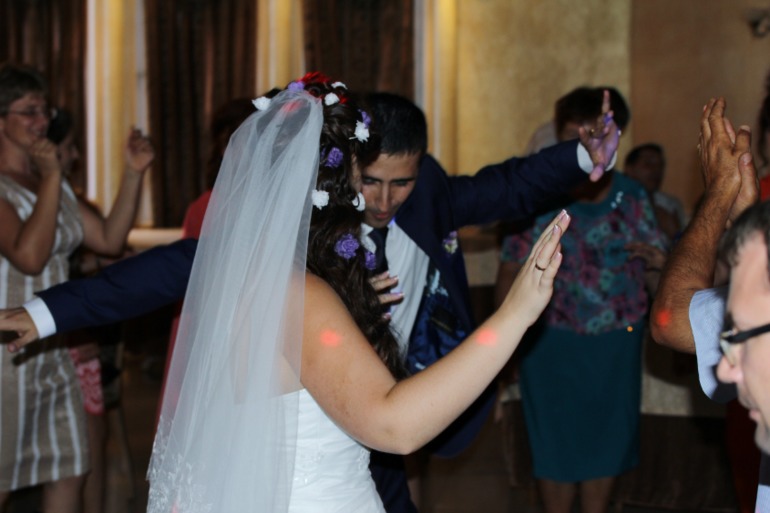1f2be16bd4ebfa9c6267697882bf94e9.jpg