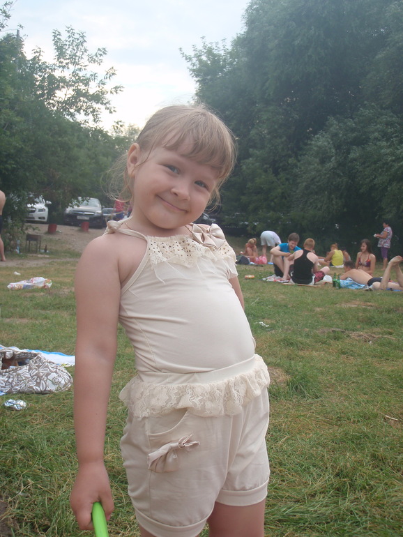 60b3630689cddf80bc406a9268b557d2.jpg