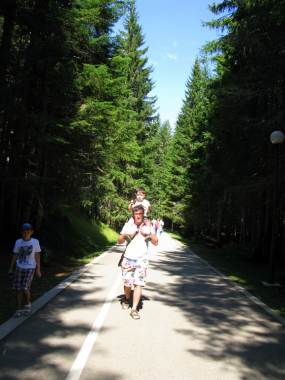 6cf638068aab429dbfcdb3d6c0801a30.jpg