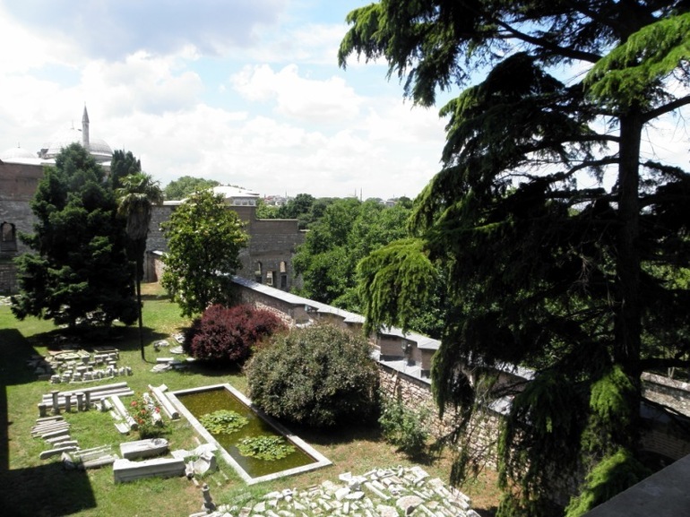 d6b5517b355884c7a3733795354bce83.jpg
