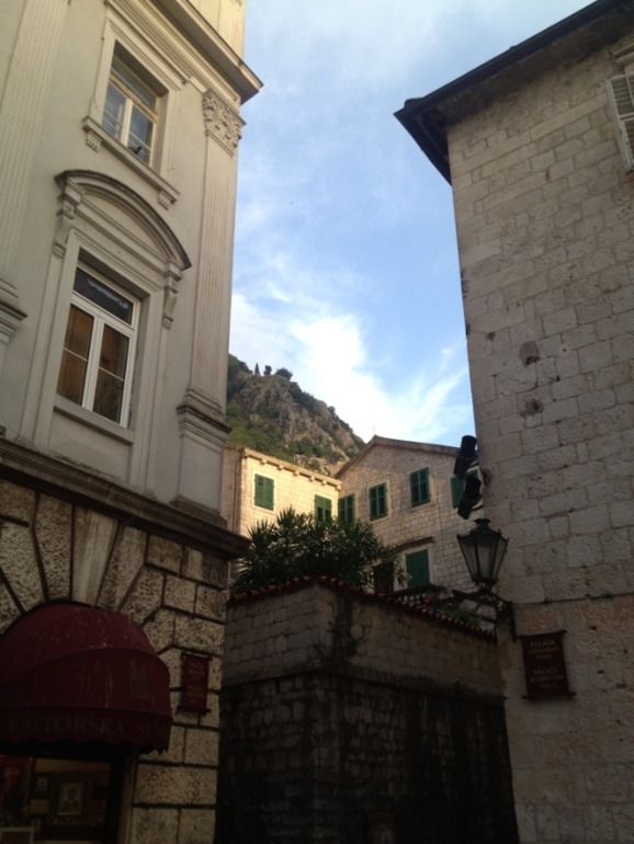 b4ccf3989f07027bce66b57760d21db8.jpg