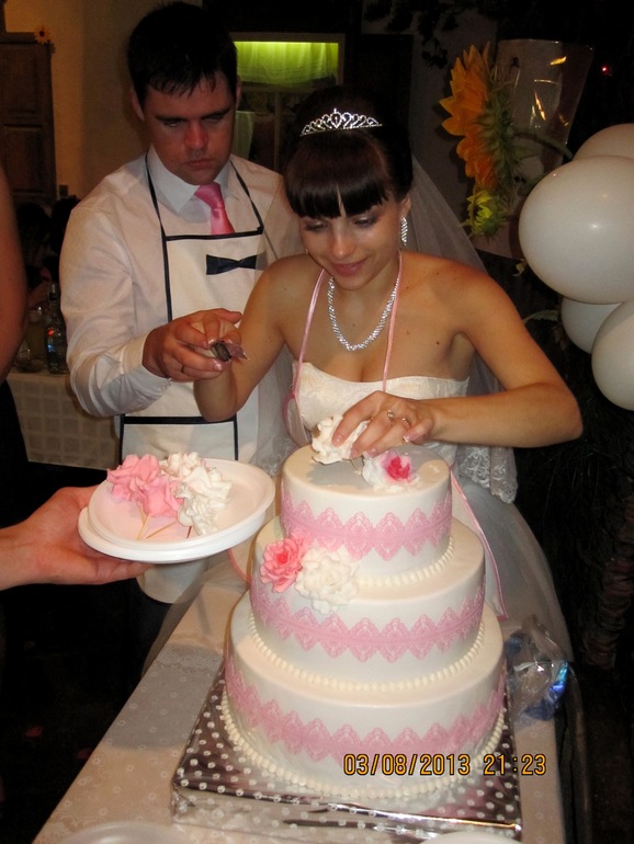 4da00e39700dfab5242cfbee73b4272e.jpg
