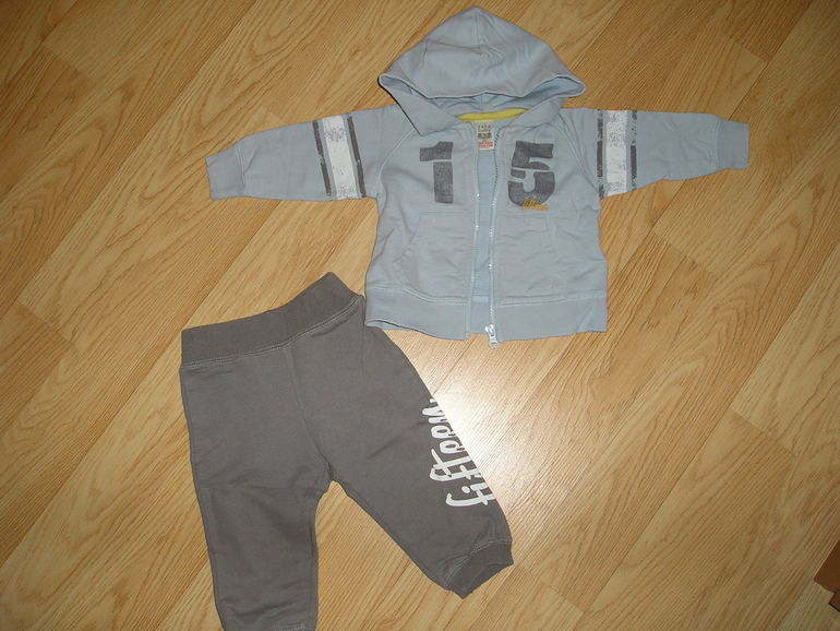 Костюмчик Zara, 6-9 мес