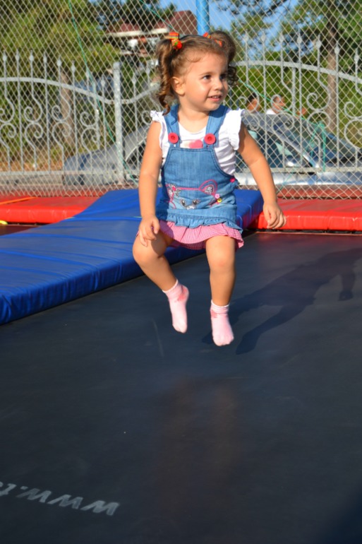65ab0e33a90ef392d8a98629ab08b195.jpg